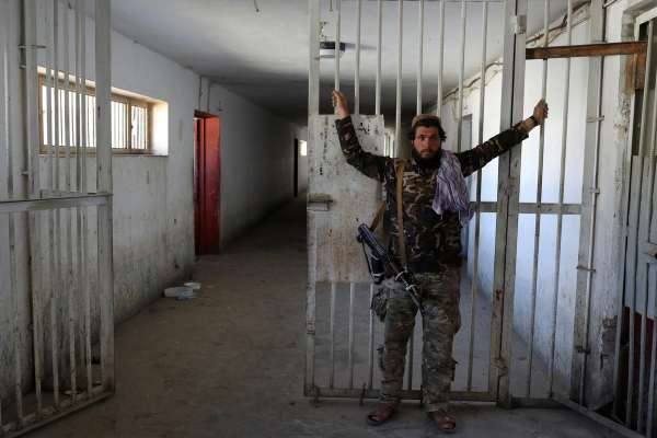 موج تازه بازداشت خبرنگاران؛ 'هفت خبرنگار در سه هفته بازداشت شدند'