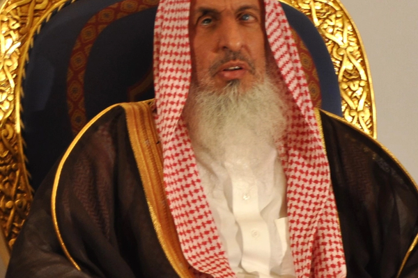 د سعودي عربستان مفتي او د علماوو شورا رییس ومړ