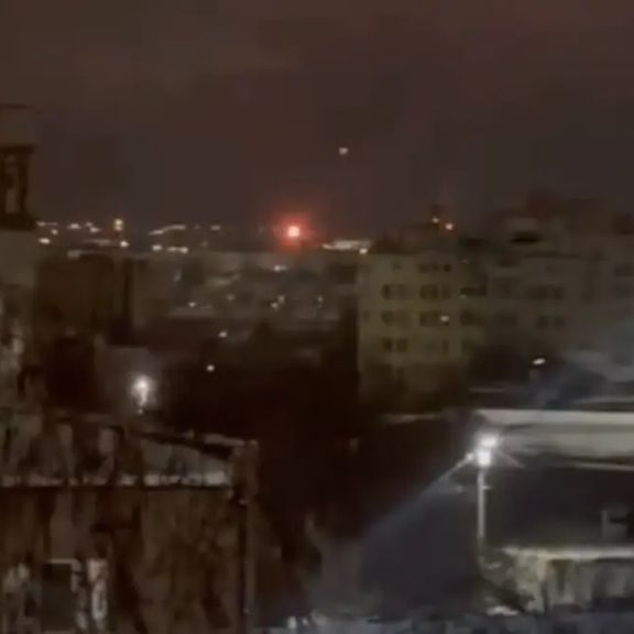 اوکرایني بې پېلوټه الوتکو د روسیې د سیزران د تېلو تصفیهخونه په نښه کړي