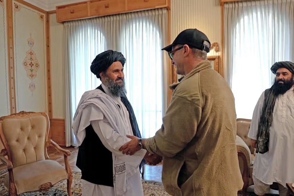 د ټرمپ استازی: د ازاد شوي امریکايي په بدل کې طالبانو ته هېڅ امتیاز نه دی ورکړل شوی