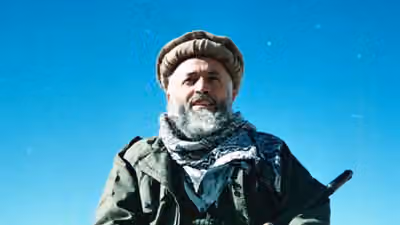 اسلامگرایی بومی و بیگانه؛ رهبر مجاهدین که از شعر و موسیقی لذت میبرد