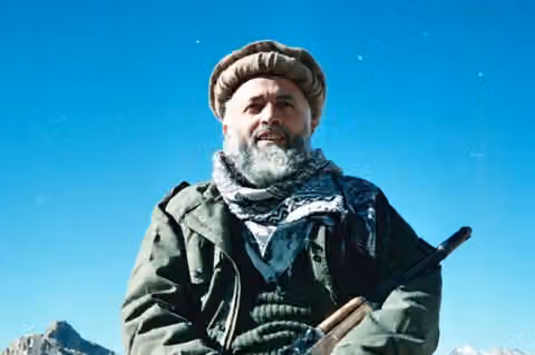 اسلامگرایی بومی و بیگانه؛ رهبر مجاهدین که از شعر و موسیقی لذت میبرد
