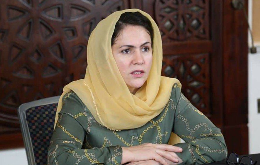 فوزیه کوفي: افغانستان عادلانه تعلیمي فرصتونو ته اړتیا لري