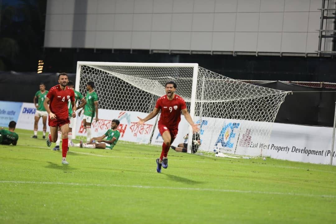 افغانستان ١ - ١ بنگلادیش؛ شاگردان المطیری در یک دیدار جنجالی و خشن مساوی کردند