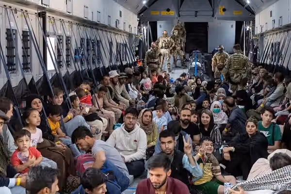 یک شهروند: ۱۵ آگست روزی بود که زمان در افغانستان از حرکت بازماند