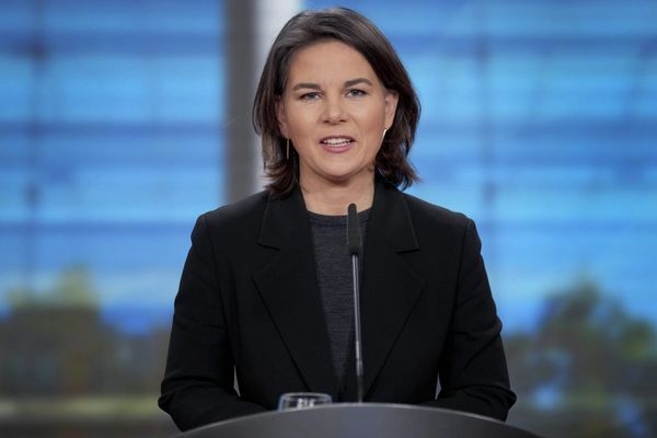 انالینا بیربوک ته د افغان مېرمنو سرخلاصی لیک؛ جنسیتي اپارتاید دې د جرم په توګه وپېژندل شي