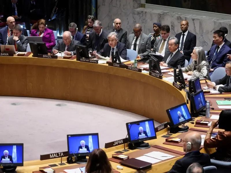 نشست شورای امنیت درباره جنگ اسرائیل و حماس، بر تمدید آتش‌بس و افزایش کمک به غزه تاکید کرد