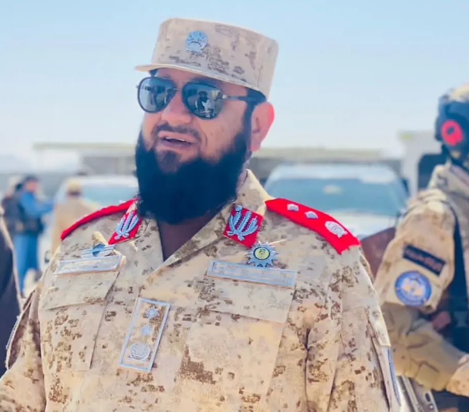 حقاني ته د طالبانو د سرحدي پولیسو قوماندان کنایه؛ بې‌باوري صف ماتوي