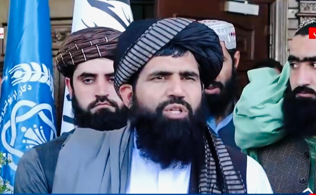  عبدالمنان عمري په ۲۷م نړۍوال اقتصادي فورم کې پر دوی د بندیزونو د لېرې کېدو غوښتنه کړې 