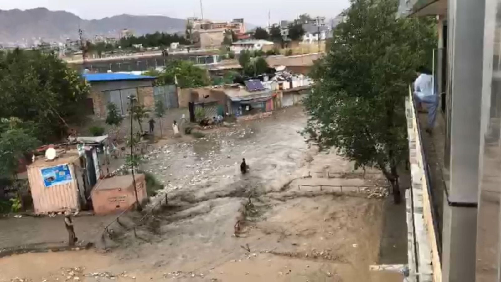 باشندگان کابل، خوست، پروان، لوگر و پنجشیر از جاری شدن سیل پس از بارندگی شدید خبر دادند