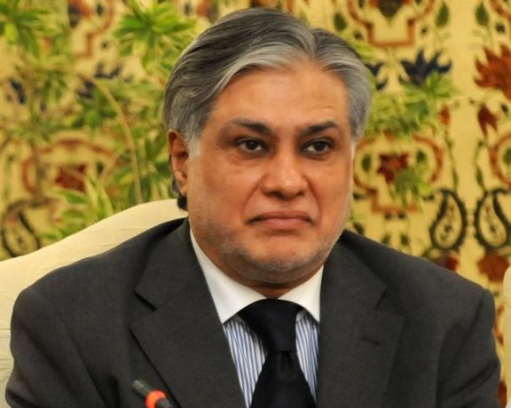 اسحاق ډار امیر خان متقي ته د پاکستان د سفر بلنه ورکړه