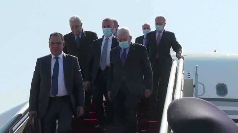 رهبر تشکیلات خودگردان فلسطین برای تسهیل گفت‌وگوهای صلح با اسرائیل وارد چین شد