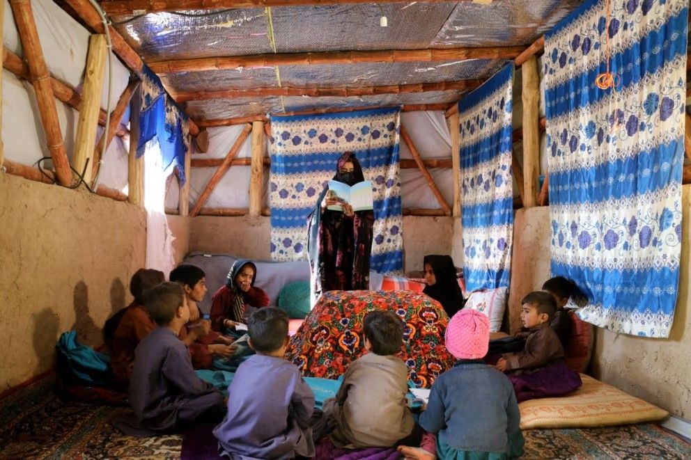 افغانستان کې د نفوسو ډېروالی؛ کاري فرصتونه، تعليمي او روغتیايي خدمتونه محدود دي