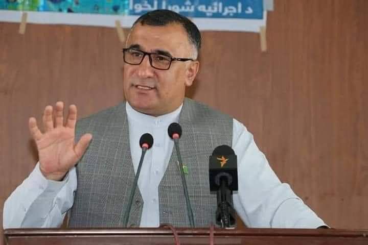 حلیم فدایي: ملا هبت‌الله ځکه په کندهار کې اوسي چې له سقوط سره سم به پاکستان ته واوړي