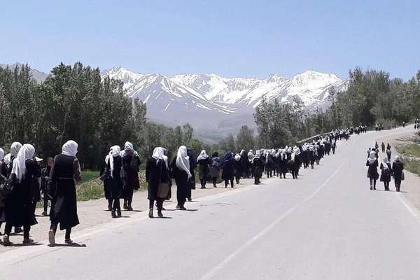 رحمتالله نبیل میگوید کسی که مانع آموزش شود، دشمن ملت است
