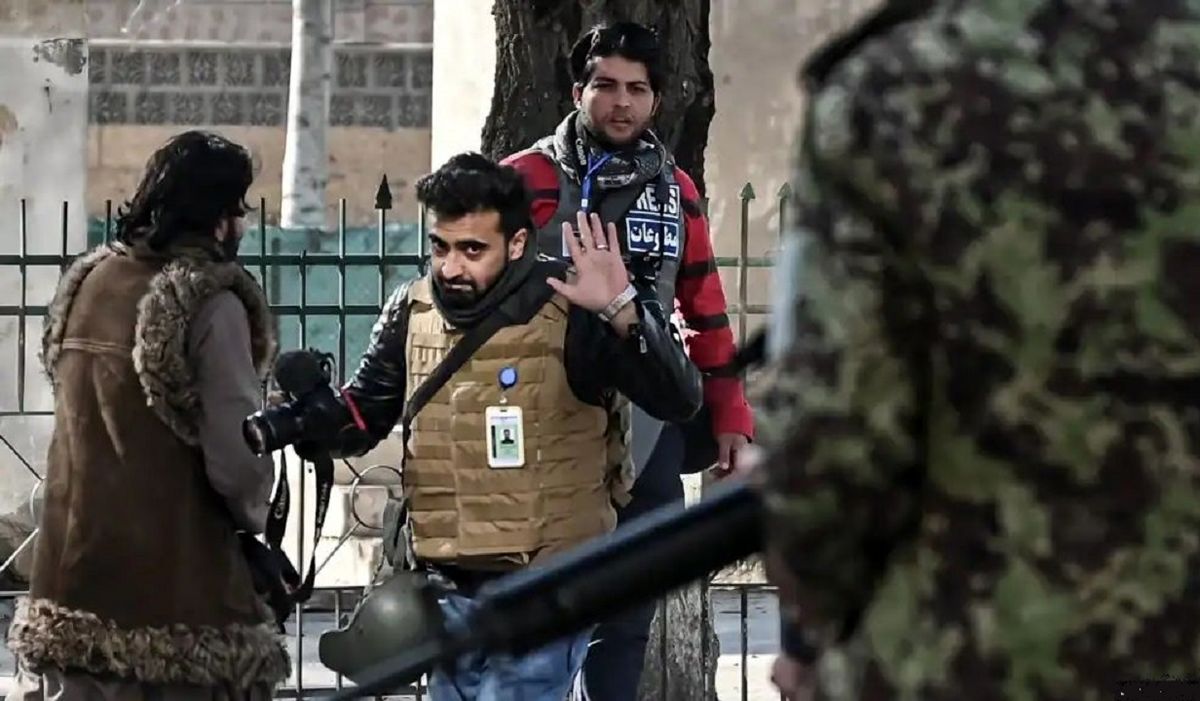 د خبریالانو مرکز: د طالبانو په څلور کلنه واکمنۍ کې ۵ خبریالان وژل شوي او ۲۶۵ یې نیول شوي