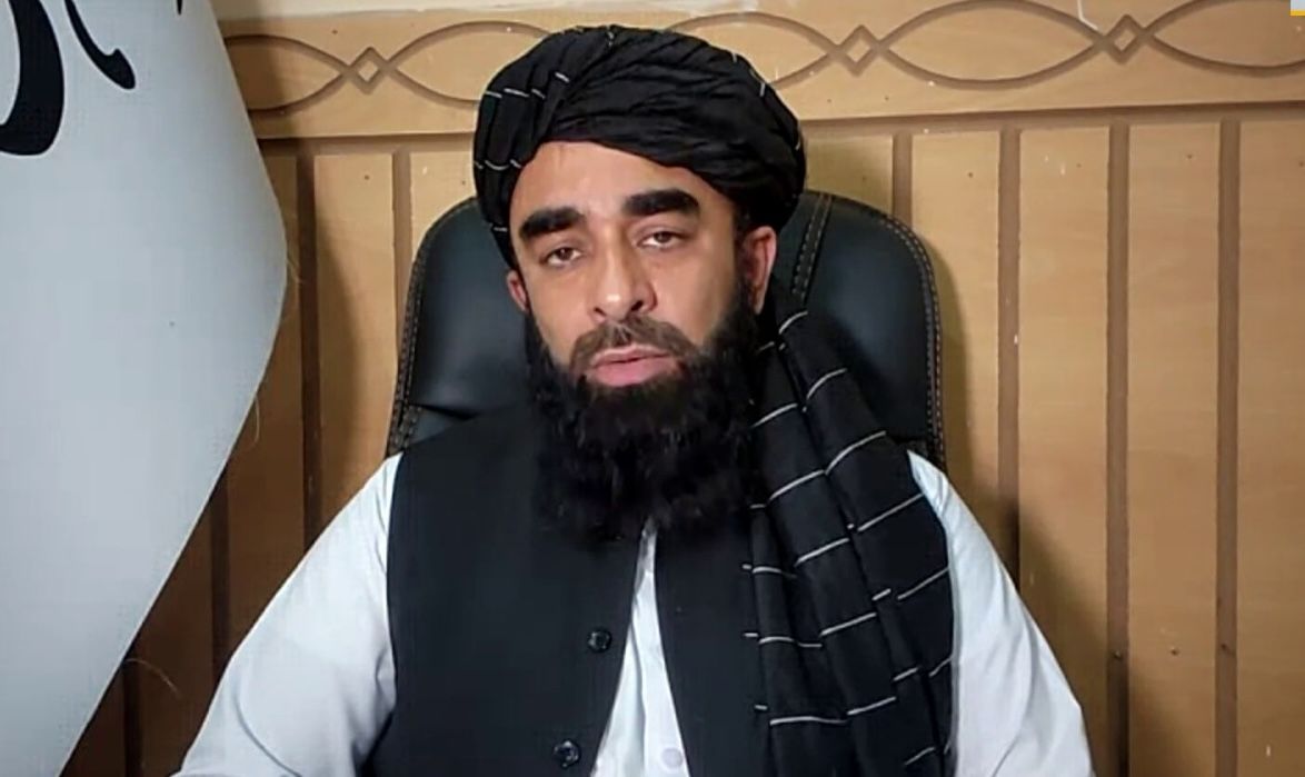 مجاهد: کوچنۍ واکمنې ډلې د پاکستان ګټې یرغمل کړې او له افغانستان سره هم د کړکېچ غوښتنه کوي