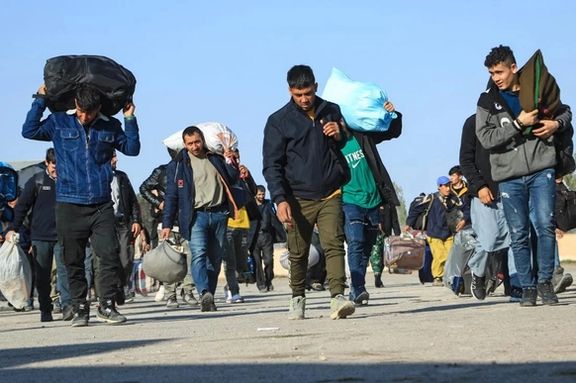 افغان استادان او محصلین له ایران څخه تر راستنېدو وروسته له تیاره راتلونکي سره مخ دي