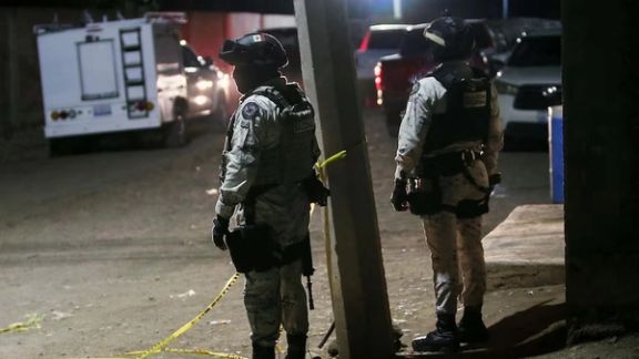 په مکسیکو کې د فوټبال په لوبغالي کې د ډزو له امله ۱۱ کسان وژل شوي