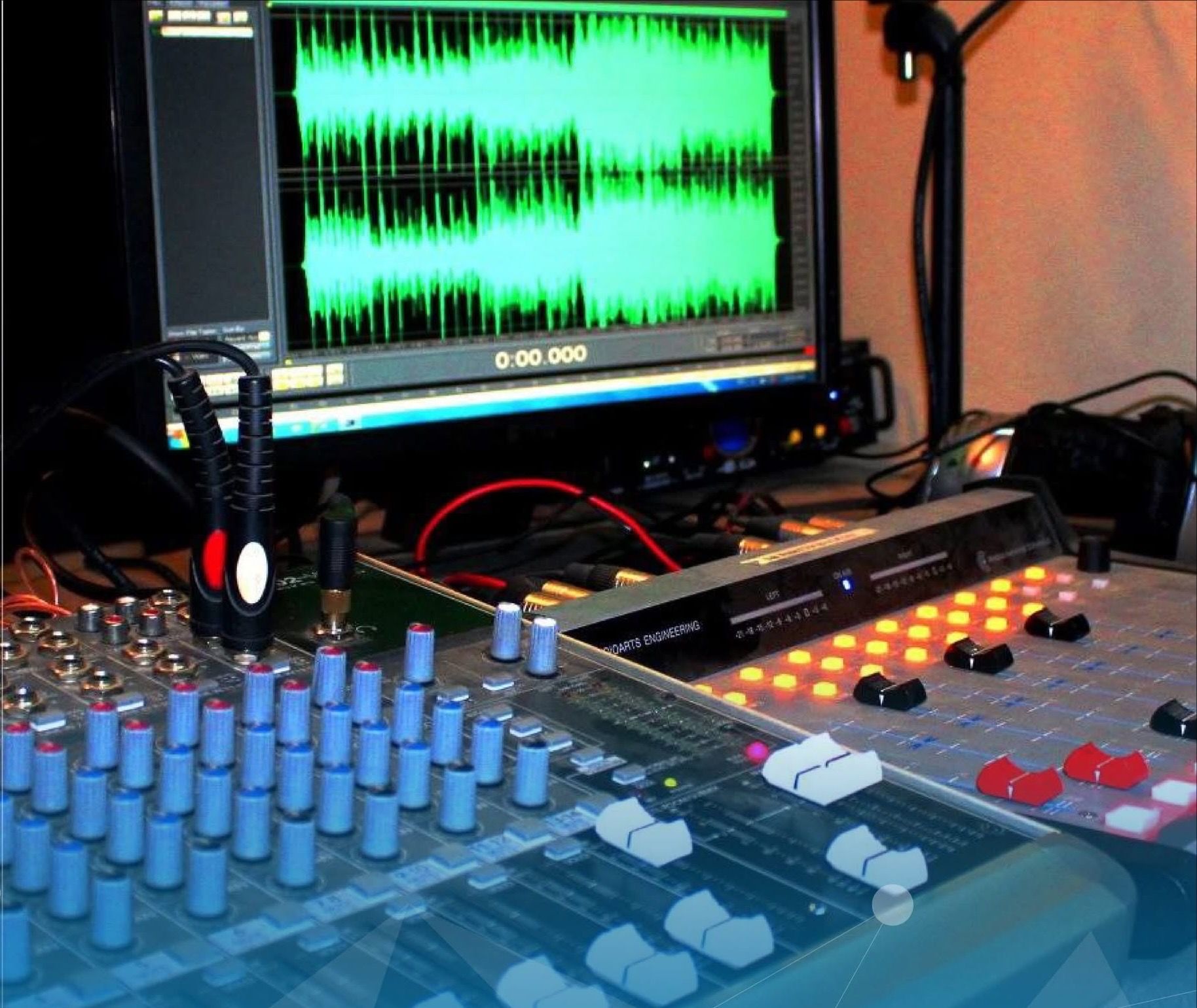 طالبان فعالیت یک‌ رادیو در غزنی را متوقف کرد