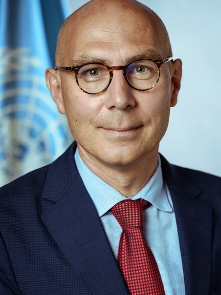 د ملګرو ملتونو د بشري حقونو عالي کمېشنر ایران کې د انټرنېټ د پرې کېدو په اړه اندېښنه وښوده