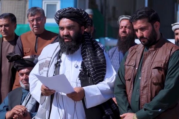 په کابل کې ځینو فعالانو «یوناما» ته د پاکستان د بریدونو په اړه اعتراض لیک سپارلی