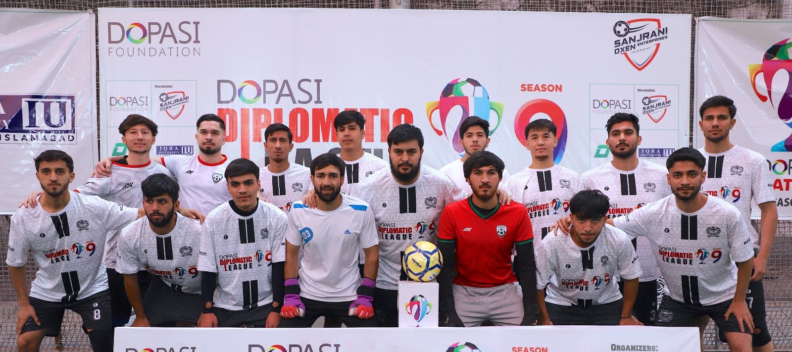 سردار احمد شکیب د اسلام‌اباد ډیپلوماټیک لیګ کې د طالبانو سفارت د فوټبال لوبډلې بریا ستایلې