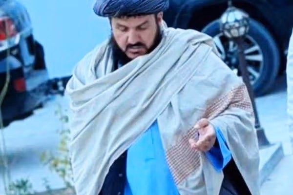 سرچینې: د کندهار د ځانګړې قطعې قوماندان حافظ حبیب د پاکستان په هوايي برید کې ټپي شوی