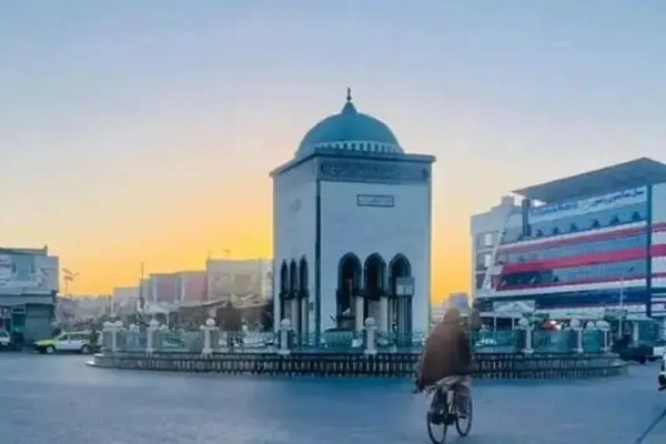 Taliban Closes Several Currency Exchange Shops in Spin Boldak, Kandahar