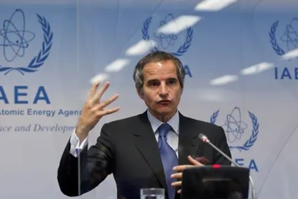اټومي انرژۍ نړیواله اداره: یوازې د تفتیش کوونکو لاسرسی د حل لاره ده