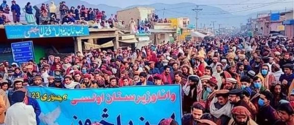 پشتونهای وزیرستان جنوبی در اعتراض علیه طالبانی شدن مناطق شان تظاهرات کردند