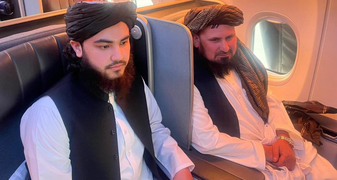 د طالبانو لوی درستیز قاري فصیح‌الدین فطرت قطر ته تللی