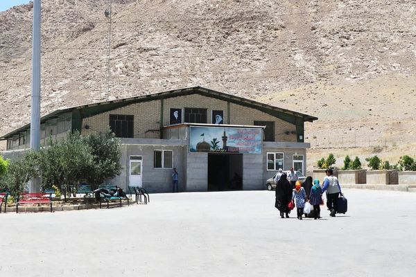 Iran To Allow Afghan Migrants With Legal Documents To Exit Camps