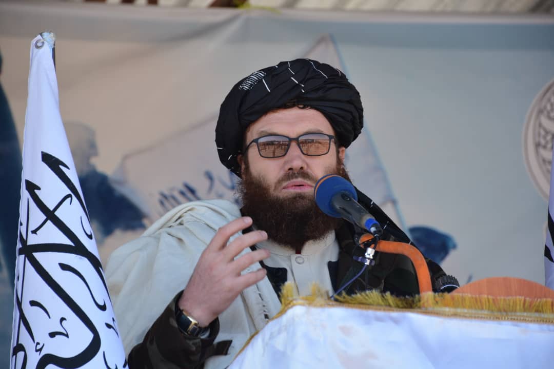 د طالبانو د کرنې وزیر کډوالو ته؛ ملا هبت‌الله شپه او ورځ ستاسو په غم کې غمجن دی