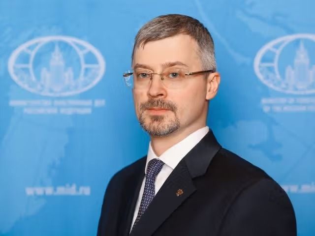 پاکستان کې د روس سفیر: مسکو د افغانستان او پاکستان ترمنځ د مسلو په حل کې مرستې ته چمتو دی