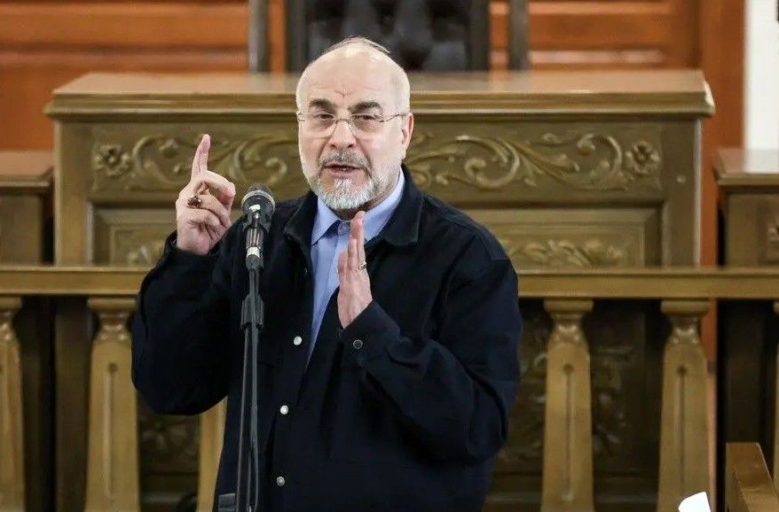 سالار فساد که امور جنگ و صلح ایران را به دست گرفته است 