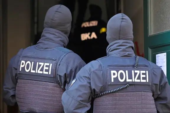 روزنامه بیلد: پولیس آلمان از برگزاری مراسم فاتحه برای حقانی در فرانکفورت خبر داشت