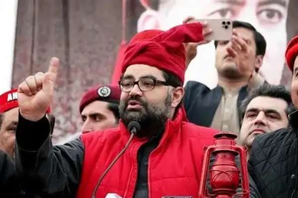 ایمل ولي خان: ترهګري د یوه ایالت ستونزه نه بلکې د دولتي تګلارو پایله ده