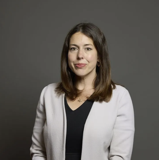 عضوة في البرلمان البريطاني: أُحيّي النساء الأفغانيات