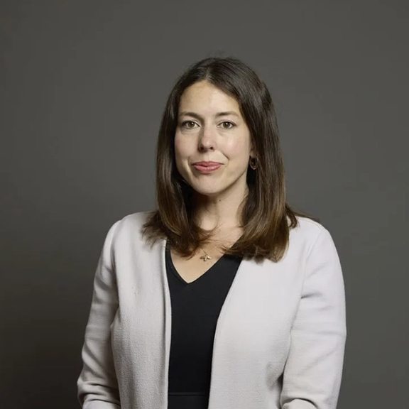 عضوة في البرلمان البريطاني: أُحيّي النساء الأفغانيات