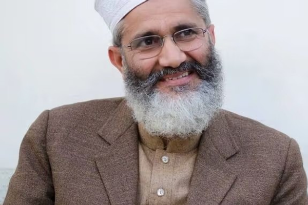 د پاکستان او طالبانو ترمنځ د روغې جوړې هڅې؛ سراج الحق کابل ته تللی و