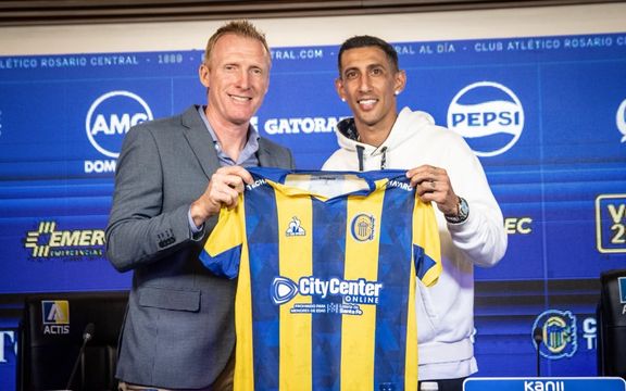 آنخل دیماریا به روزاریو سنترال، باشگاه دوران نوجوانیاش بازگشت