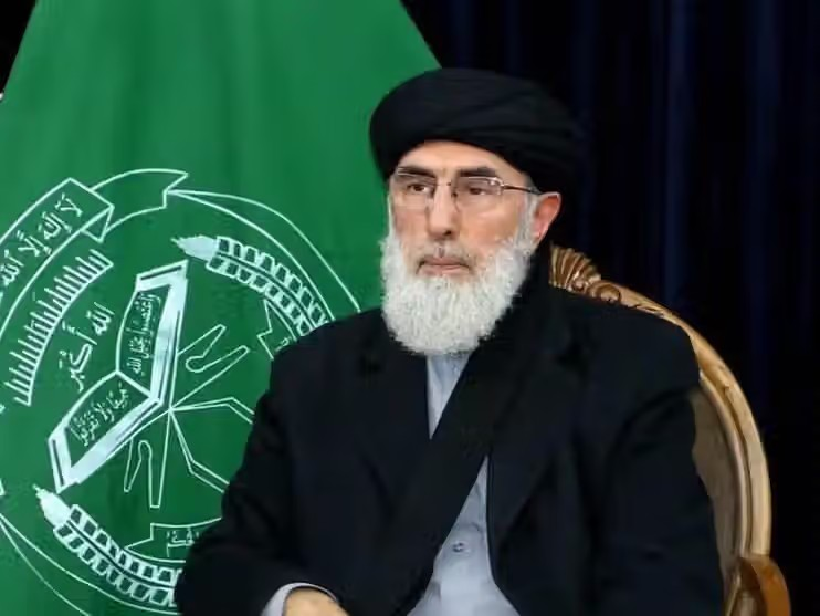 حكمتيار: الخلاف بين طالبان وباكستان هو في الحقيقة حرب بين نيودلهي وإسلام آباد