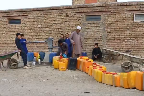 یکی از باشندگان سرپل: «کمبود شدید آب زندگی مردم را دشوار ساخته است»