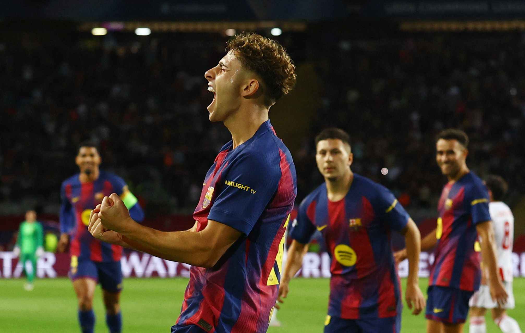 پیروزی قاطع و پرگل بارسلونا با درخشش فرمین لوپز در لیگ قهرمانان اروپا