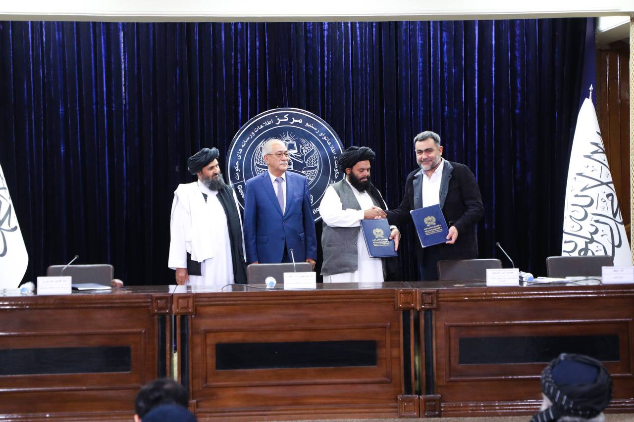 اوزبیکستان یک میلیارد دالر در بخش انرژی افغانستان سرمایه‌گذاری می‌کند