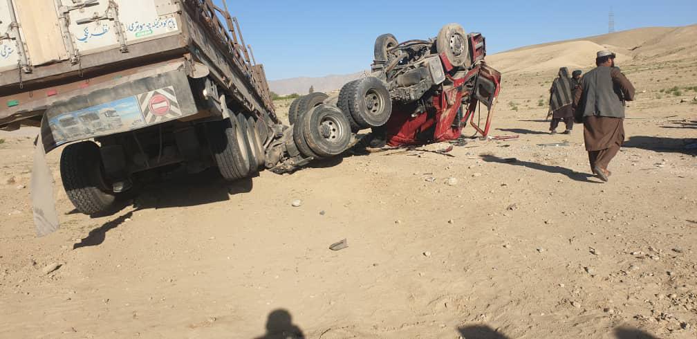 په زابل کې د ترافیکي پېښي له امله درې کسان مړه شوي