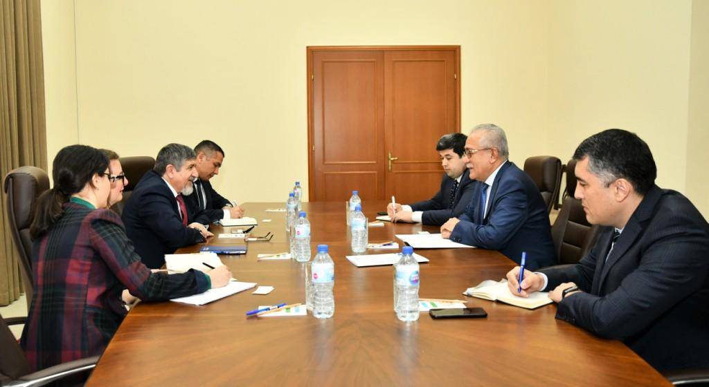 نمایندگان اوزبیکستان و سازمان بین‌المللی مهاجرت در مورد افغانستان گفت‌وگو کردند