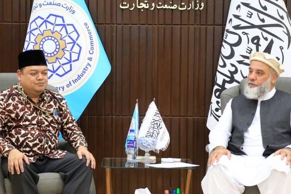 طالبانو اندونیزیايي پانګوال په افغانستان کې پانګونې ته راوبلل