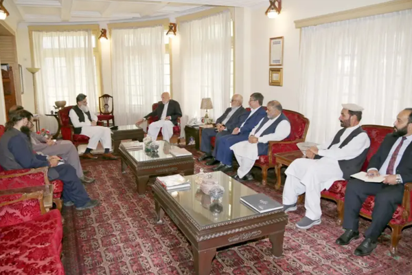 Karzai Seeks Civilised Relations Between Afghanistan And Pakistan
